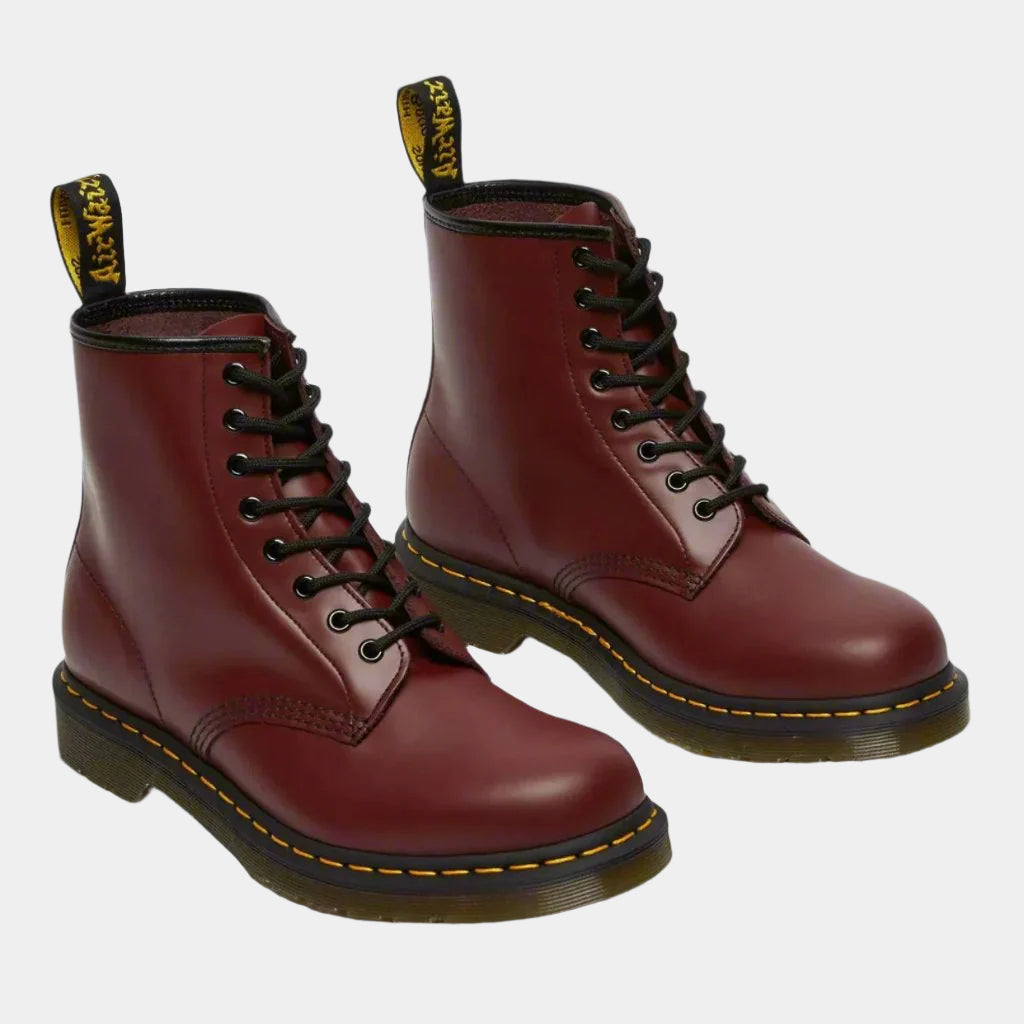 Klassische handgefertigte Stiefel