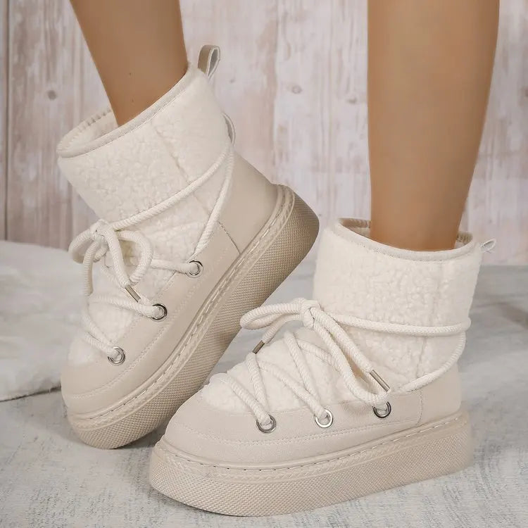 Kika - Gestaltete Stiefelette mit Baumwollfüllung
