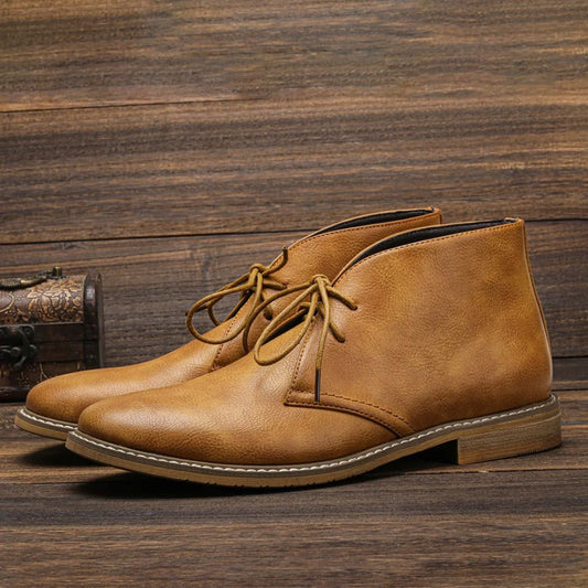 Elegante Chukka-Stiefel aus hochwertigem Leder von Herold