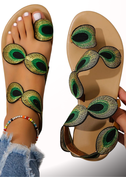 Lucia | Gestickte Eleganz Sandalen