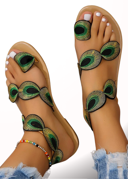 Lucia | Gestickte Eleganz Sandalen