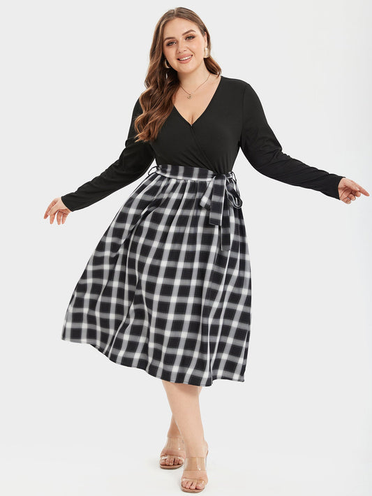 Checkered V-neck Belted Midi Dress