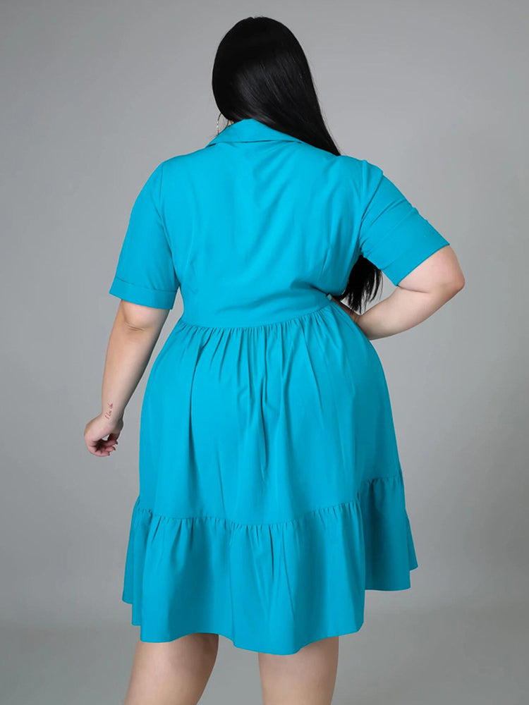 Unifarbene Bluse mit Rüschensaum Kleid